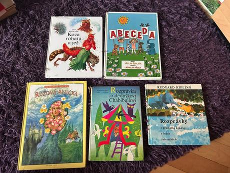 Sada 5 ks rozprávkových knižiek,