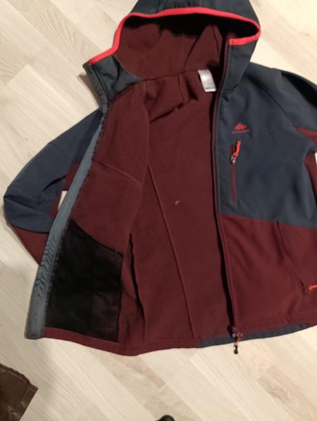 Softshellová bunda, decathlon,146