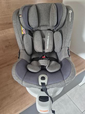 Otočná isofix autosedačka, petite&mars