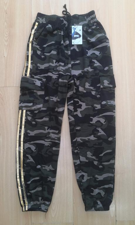 Nove maskacove teplaciky s visackou, ladybird,152