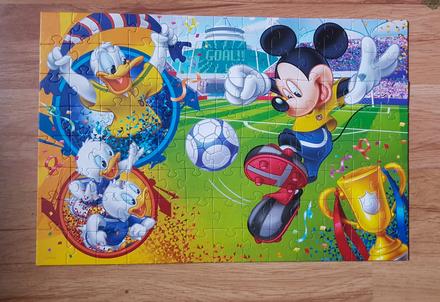 Puzzle disney mickey mouse & friends - 100 dielov,