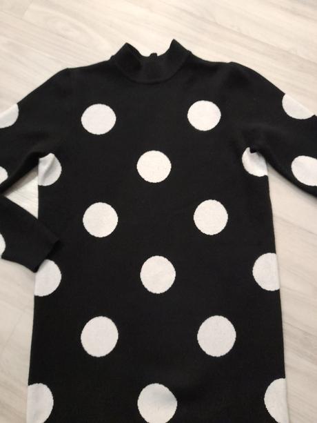 Bodkované teplé šaty, s