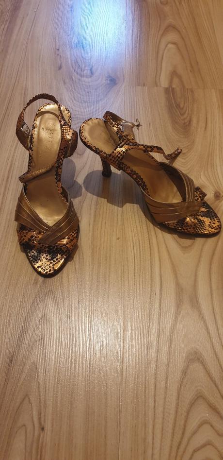 Letné sandálky, 37