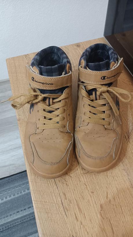 Prechodné topánky champion č.37, champion,37