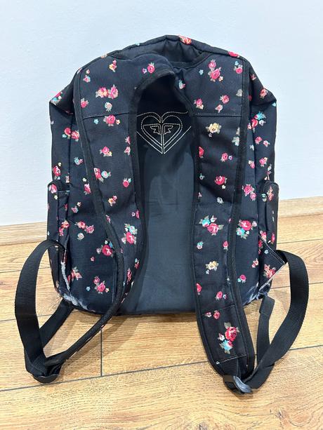 Roxy ruksak, taška s kvetinkami,
