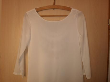 Tunika,či minišaty s čipkou na chrbáte, 40