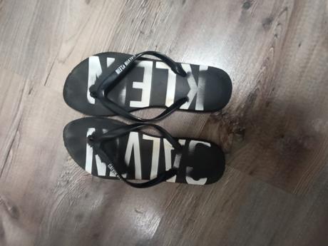 Čierne žabky calvin klein, 38