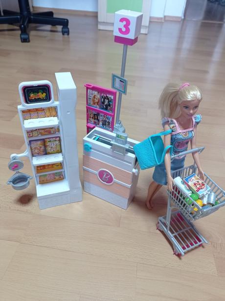 Barbie nakupuje, 