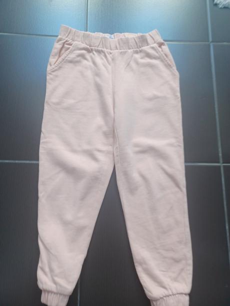 Teplaky reserved, reserved,122