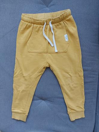 Žlté tepláky, h&m,98