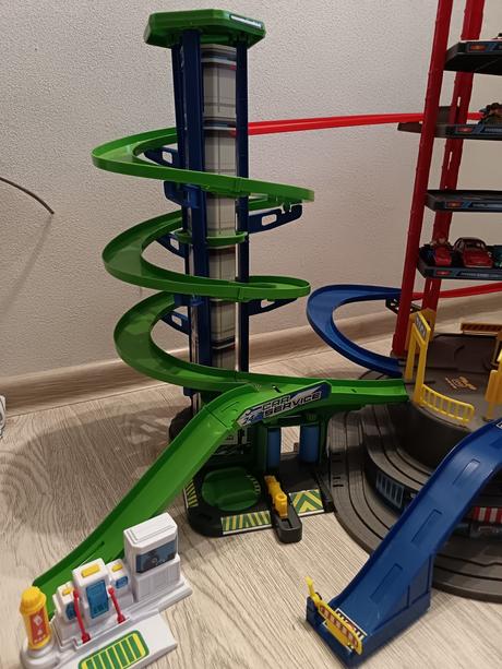 Autodráha - garáž, 