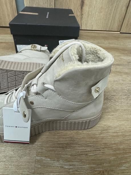 Vyteplené snehule th, tommy hilfiger,40