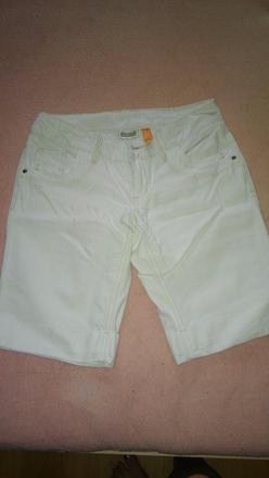 Kraťase, street one,26