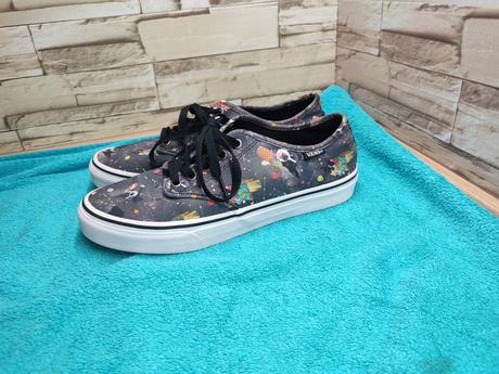 Vans 40 - dámske tenisky so psím motívom, vans,40