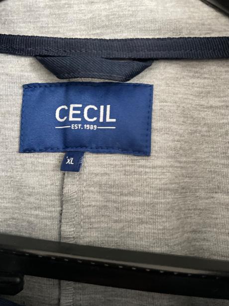 Nádherná predĺžená bunda od cecil, 44