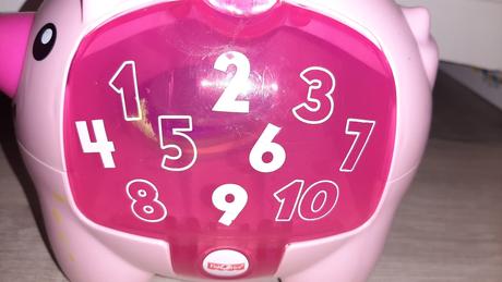 Prasiatko fisher price v slovenčine,