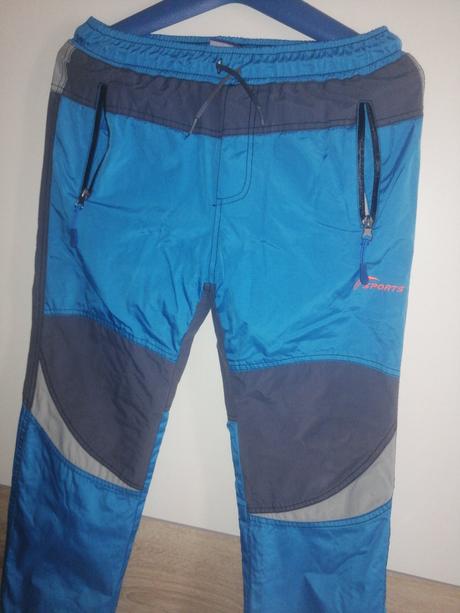 Nepremokave 146-152, grace,146