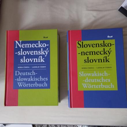 Slovníky,