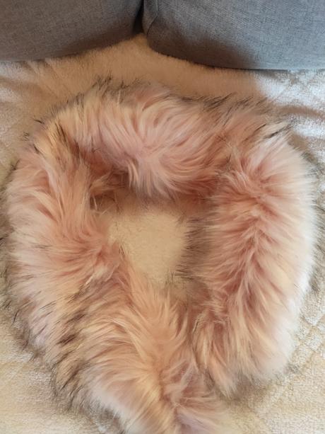 Krásna  koženková  bundička s kozusinkou aj bez, 152