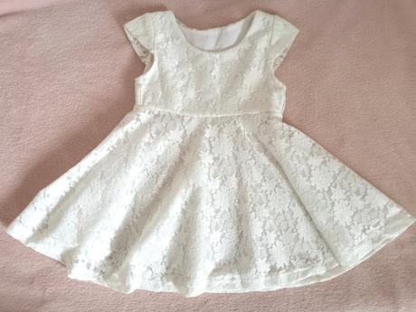 Letné šaty biele spoločenské, 74