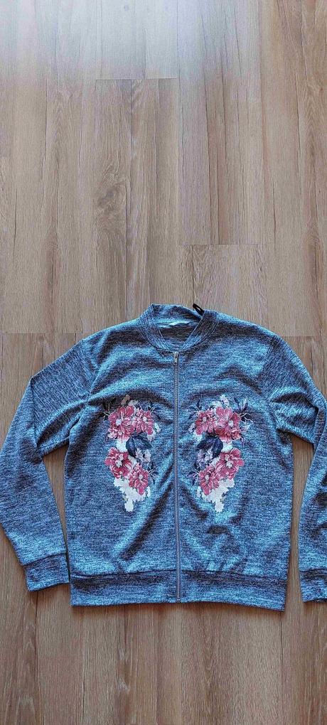 Svetrík s kvetmi s, pepco,s