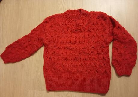 Hrubý dievčenský pletený pulóver v. 152, 152