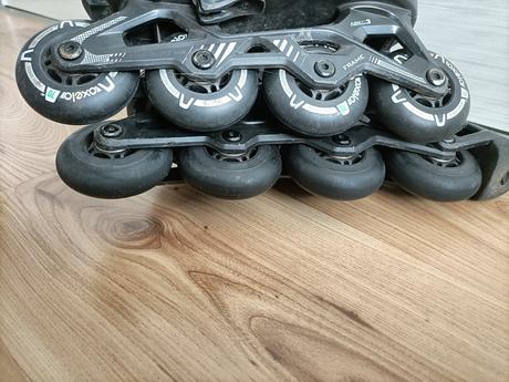 Kolieskové korcule oxelo, 32