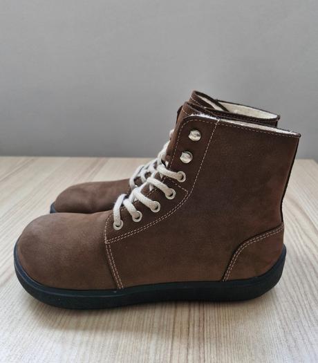 Winter 3.0 - chocolate 37, be lenka,37