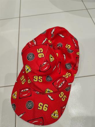 Predám mcqueen šiltovku, disney