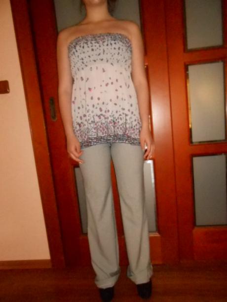 Letná blúzka bez ramienok veľ.s, c&a,s