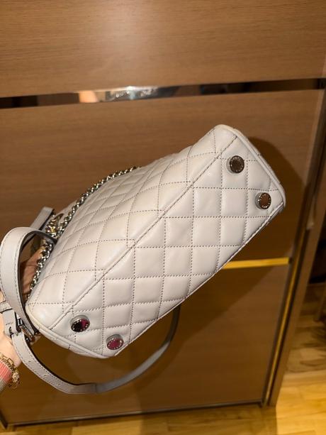 Kabelka michael kors sivá, michael kors