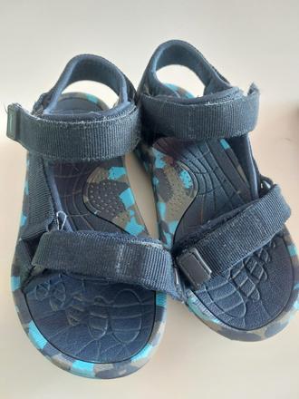 Sandále, sprandi,31