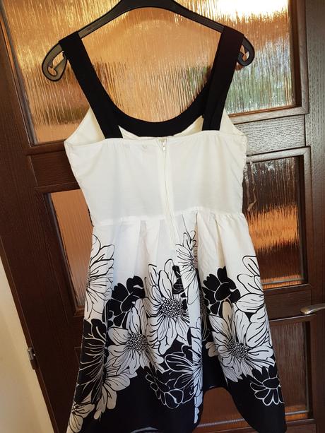 Krátke letné šaty, m