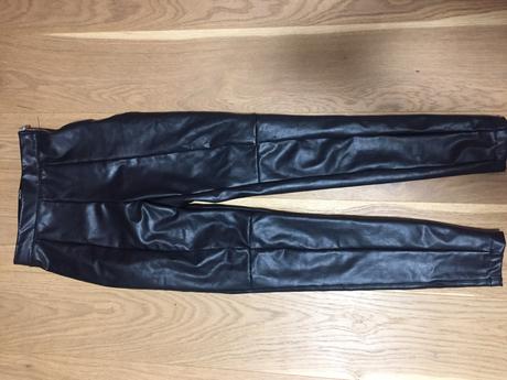 Koženkové leginy/nohavice, bershka,xs