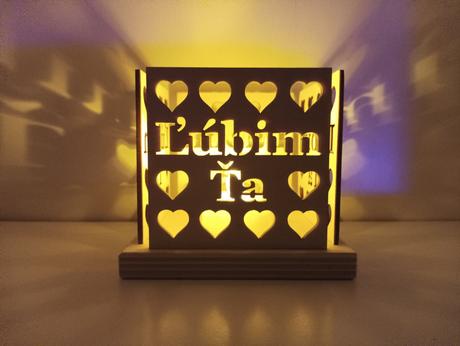Drevený svietnik milujem ťa / ľúbim ťa, 