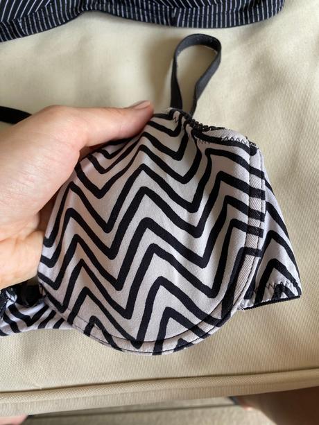 Spodné prádlo, 140