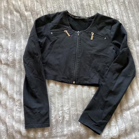 Zaujímavé bolerko na zips, 36