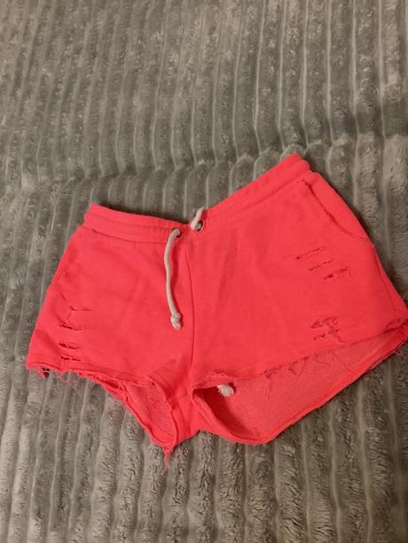 Teplakove kraťasy s poškodením, terranova,s