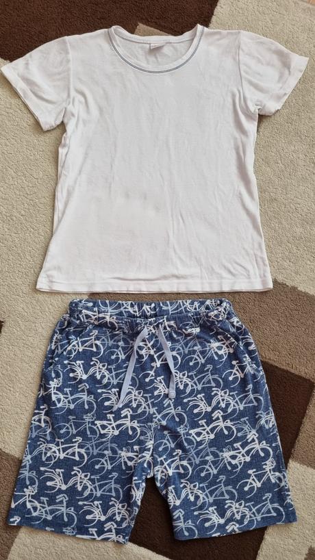 Pyzamo slovenka, slovenka,146