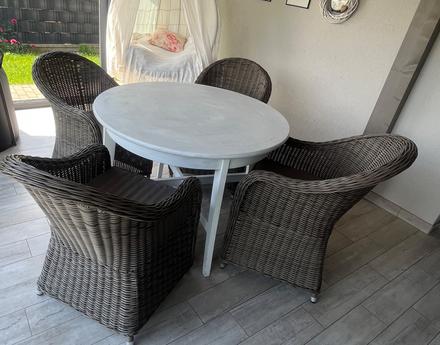 4x kreslo a stôl ikea,