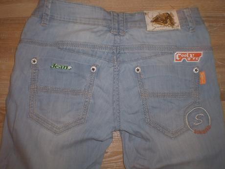 Dámske trojštvrťové rifle, 28