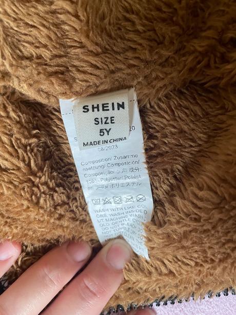 Prechodná bundička, 110