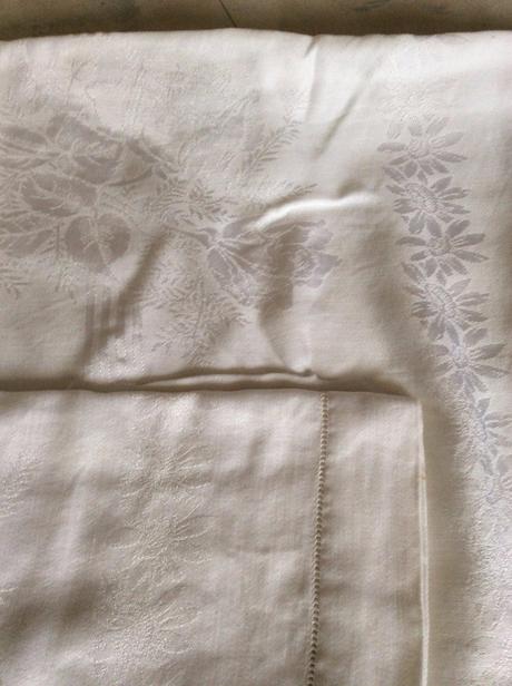 Veľký damaškový obrus, 