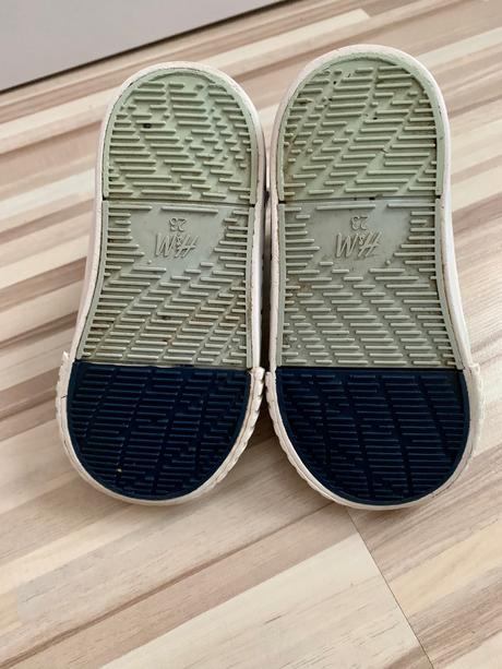 Vyteplene dino topanocky zn. h&m - vel. 23, h&m,23