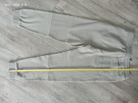 Tepláky pre plnšieho chalana (už s poštou), f&f,158