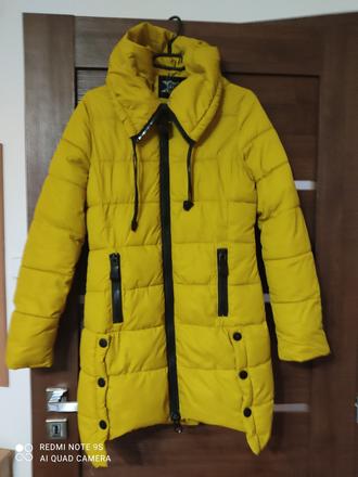 Dievčenska bunda, s