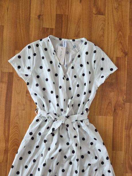 Bodkované šaty, 40 / l