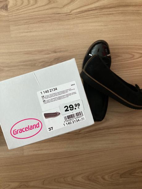 Sviatočné balerínky 37, graceland,37