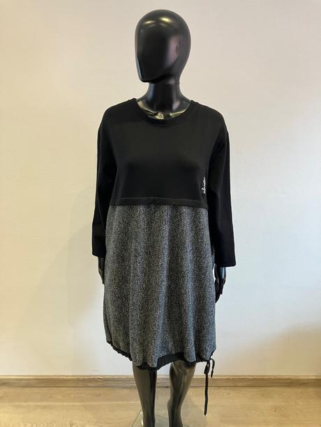 Dámske šaty oversize sivo-čierne (uni), l / m / xl