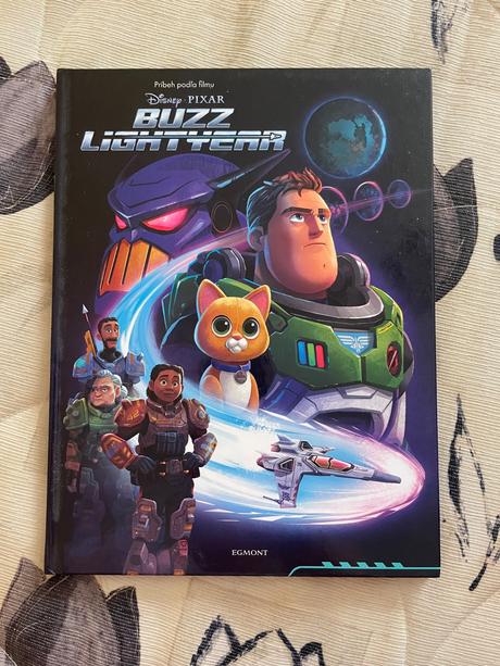 Kniha-buzz lightyear, 